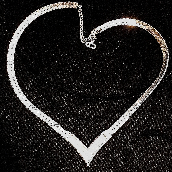 RARE SILVER Vintage Christian Dior V Chevron cz enamel necklace 16-18" - Picture 3 of 10